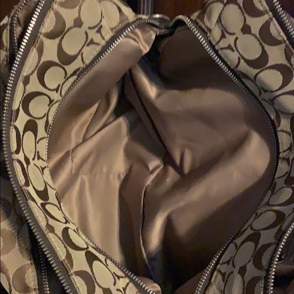 Coach purse - Picture 4 of 6